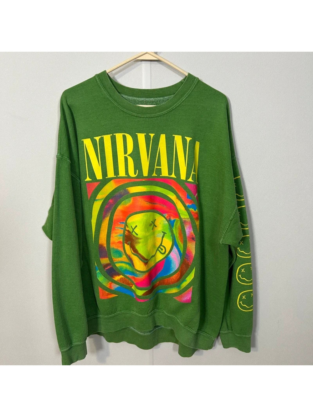 Nirvana Green Graphic Oversize Sweatshirt Smiley Face Rainbow Grunge Size S